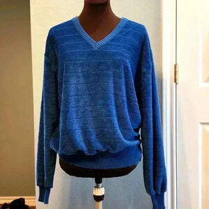 Vintage Sim Bruce Jenner sports in motion v neck shirt. Size L